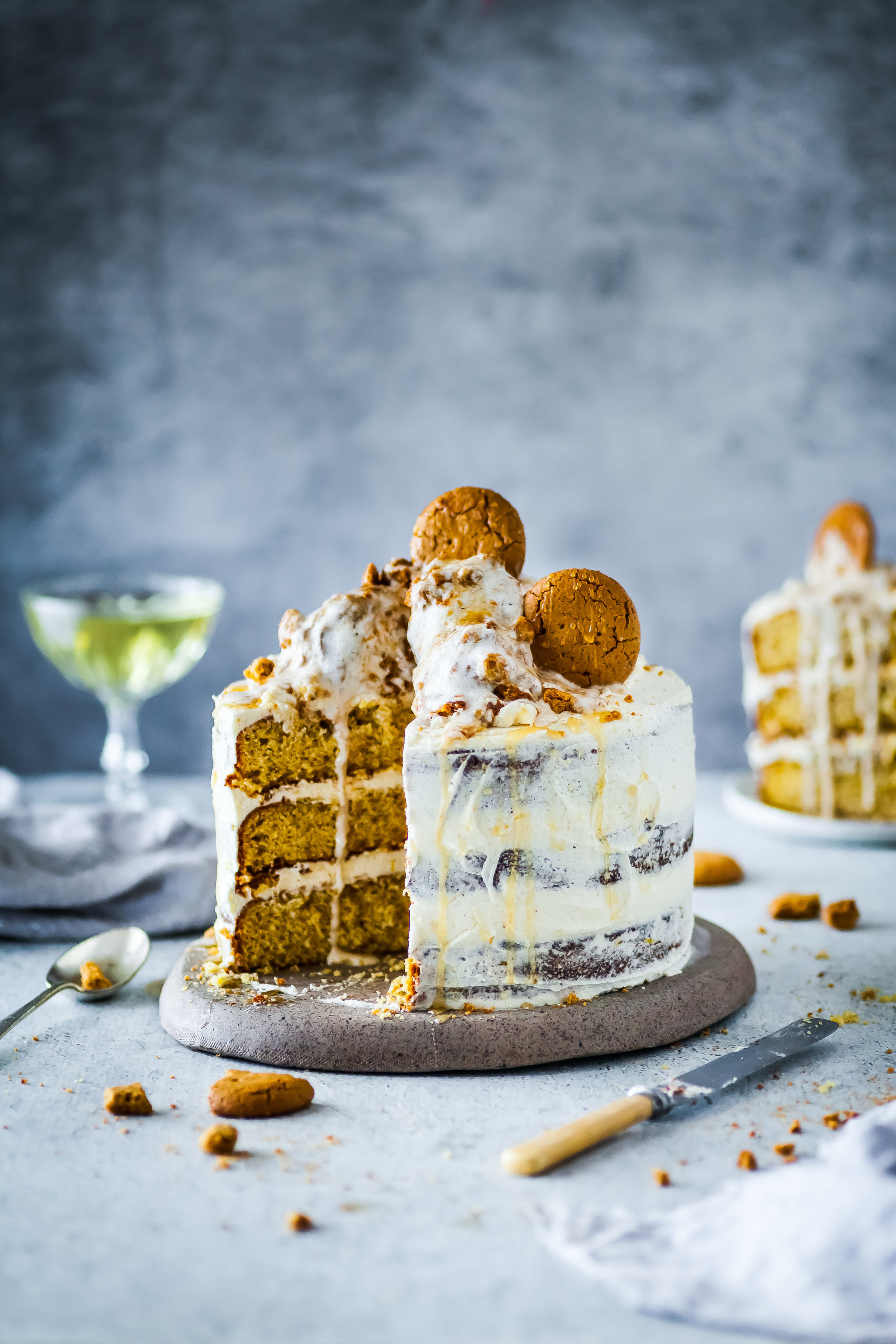 Honey &amp; Ginger Cake With Lemon &amp; Honey Buttercream {DF &amp; GF}
