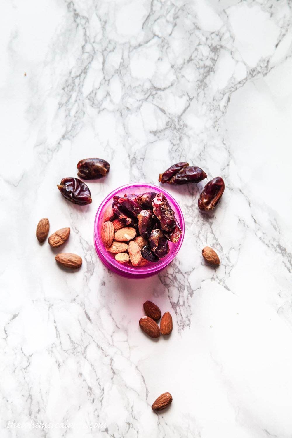 5 Essentials I Keep In My Gym Bag | The Whimsical Wife