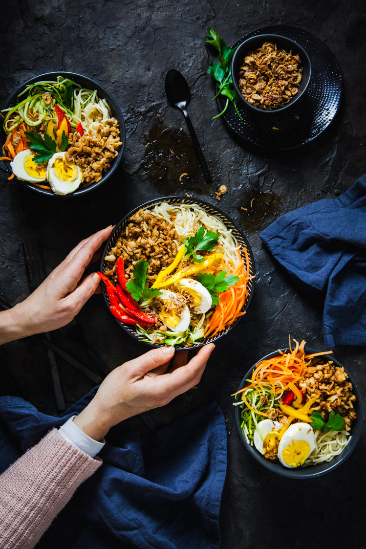 Asian Caramelized Pork Noodle Bowls | The Whimsical Wife