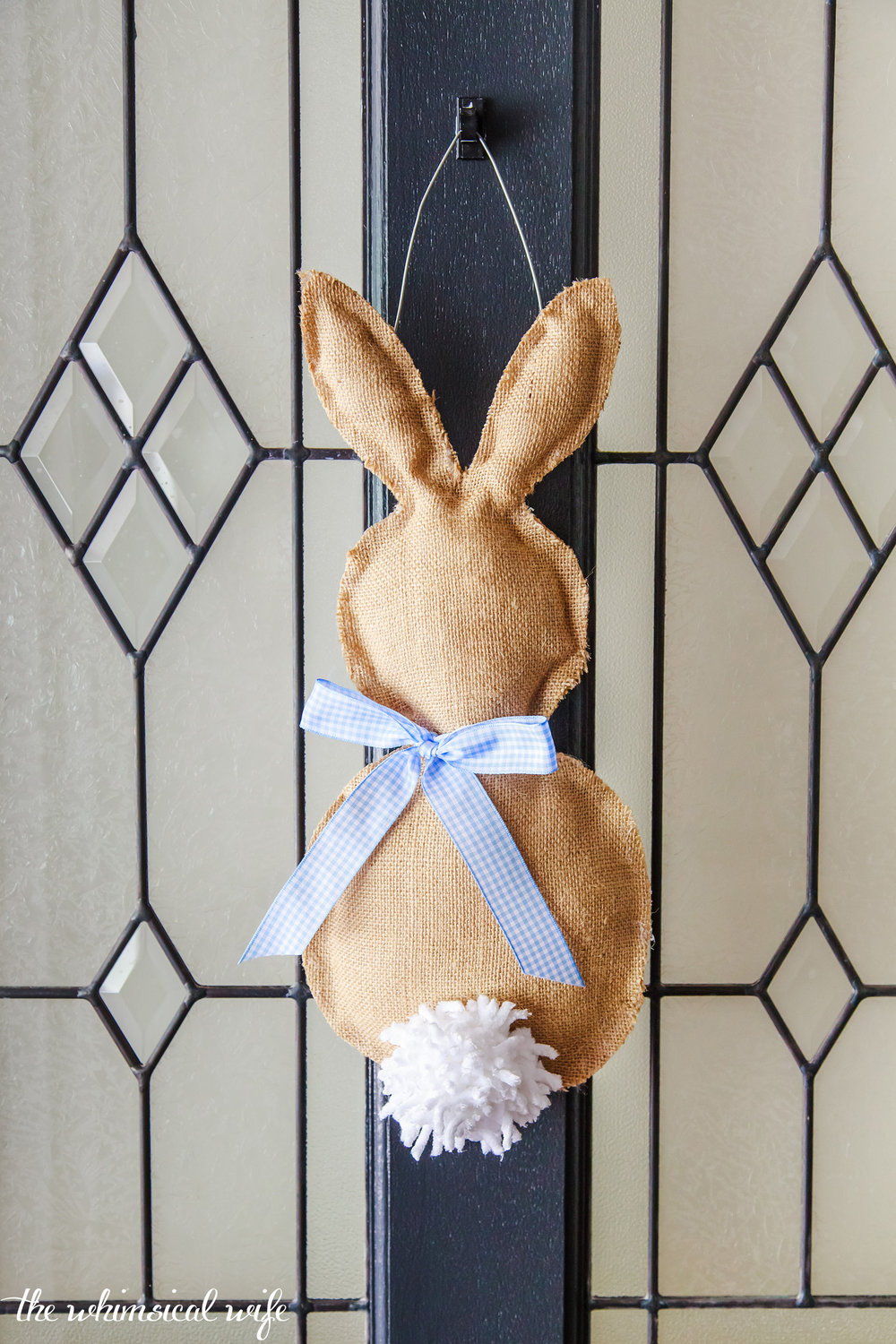 How To Make A No-Sew Burlap Easter Bunny Hanging | The Whimsical Wife