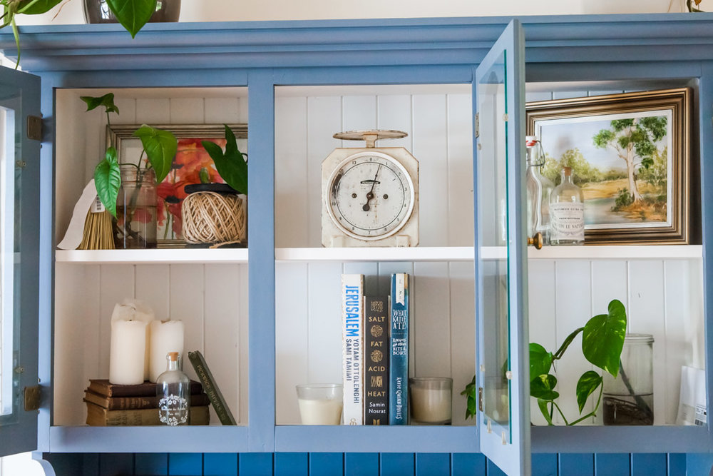 Mid Century Style Kitchen Hutch Makeover | The Whimsical Wife