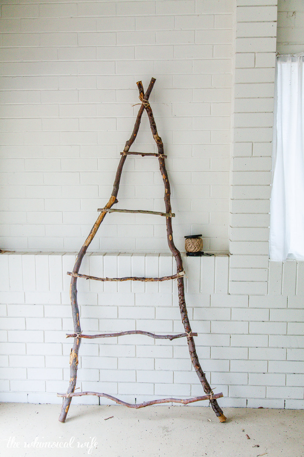 Rustic Scandinavian Ladder Christmas Tree