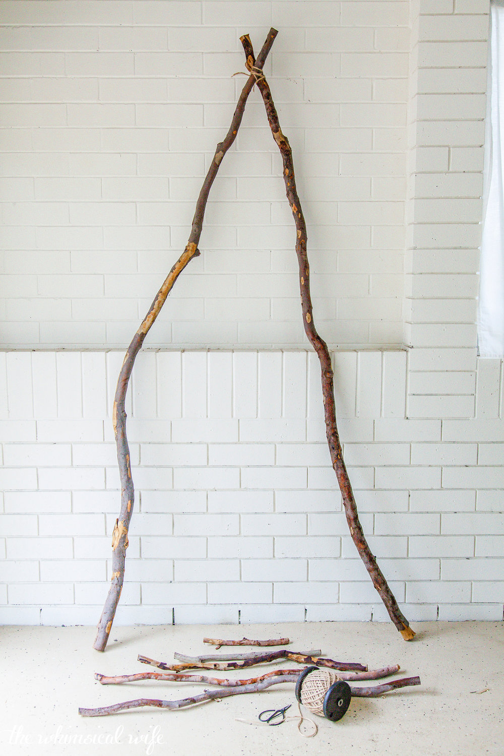 Rustic Scandinavian Ladder Christmas Tree
