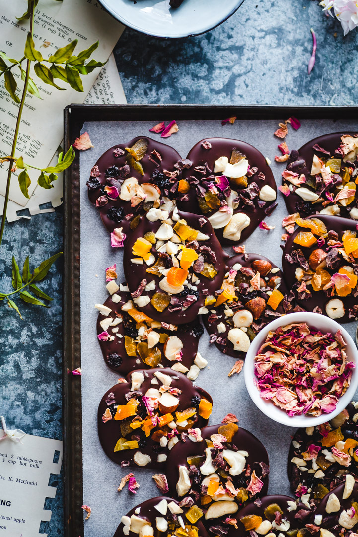 Spring Inspired Fruit & Nut Dark Chocolate Clusters | The Whimsical Wife