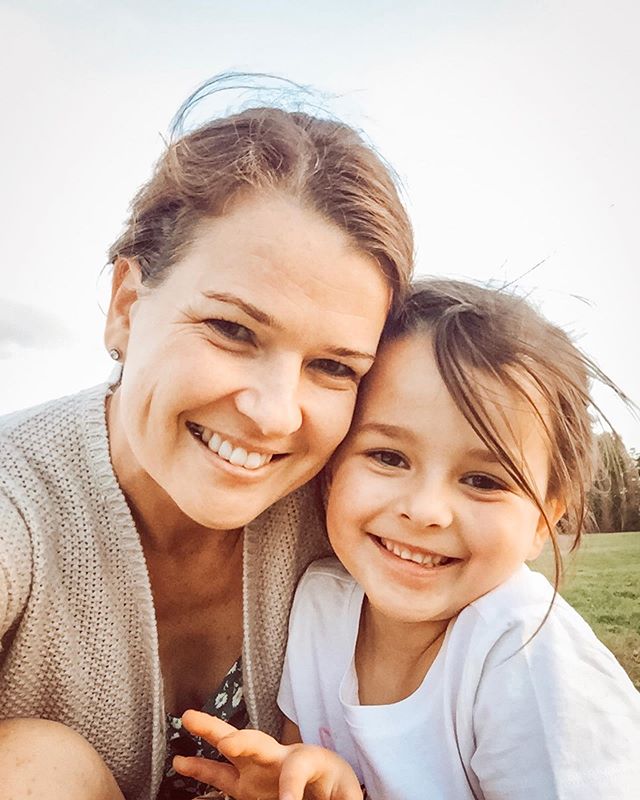 It&rsquo;s the last night of our 5 day camping trip at @kenilworthhomestead . We&rsquo;ve swam in the river, relaxed with wine in hand enjoying the mountainous view, ate our body weight in good food, visited beautiful creeks and made sure we stopped at @kenilworthcountrybakery for the famed 1kg donut, which took a bunch of us to eat! I feel refreshed and ready to come home and start back into a routine. What have you been up to for the holidays?
.
.
.
.
.
#mothersday #mumtothree #ootd #kmartstyle #mumlyfe #australianblogger #toowoombablogger #mystyle #myfamily #mummybloggers #familylifestyle #mygirl #familytime💕 #parentinglife #schoolholidaysfun #campinglife⛺️ #campingseason #septemberschoolholidays #kenilworthhomestead #kenilworthbakery #kenilworth