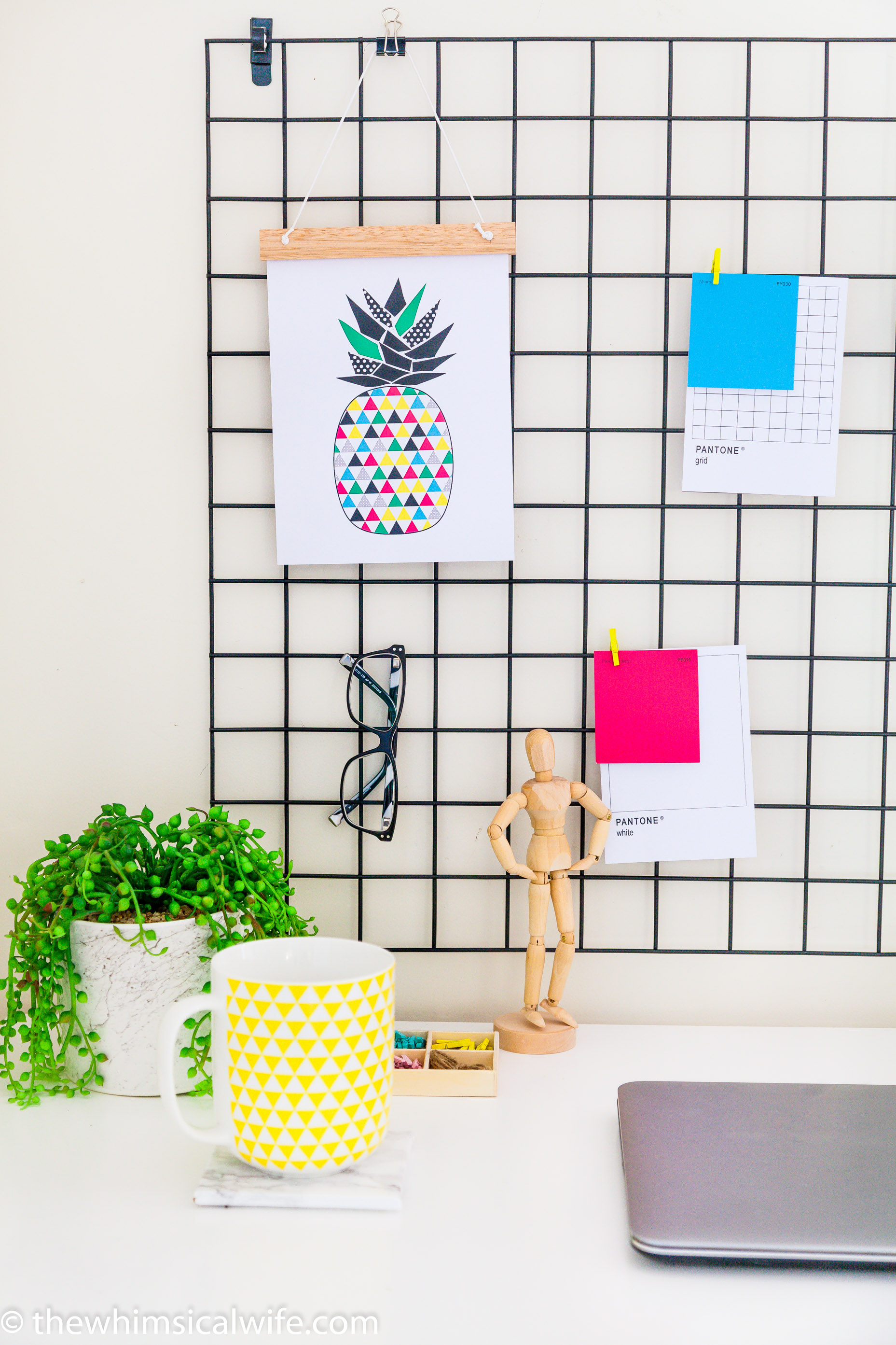 How To Make Your Own Grid Memo Board For Under $30