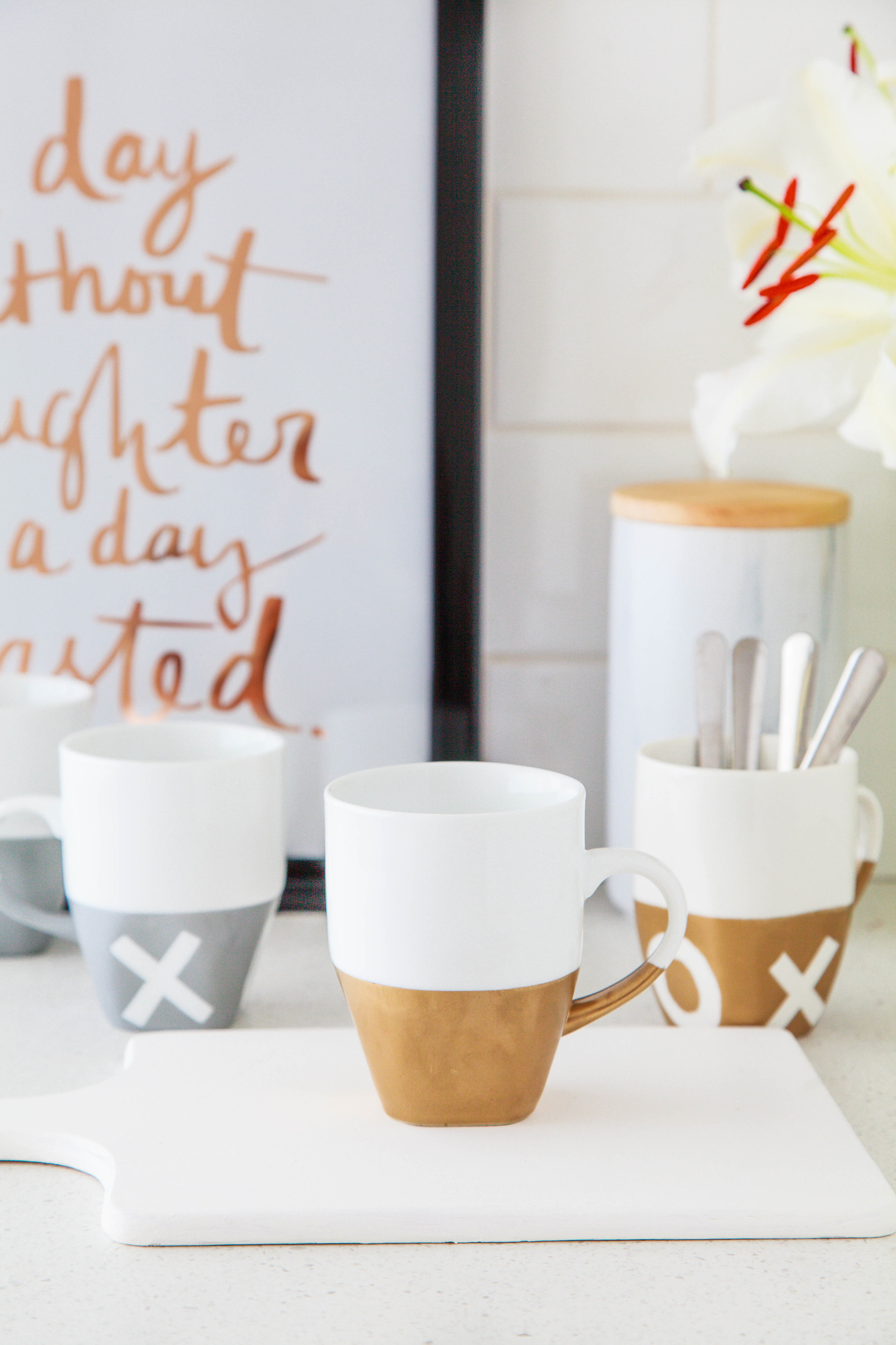 DIY Mother's Day Gift: Gold Painted Mugs + Video