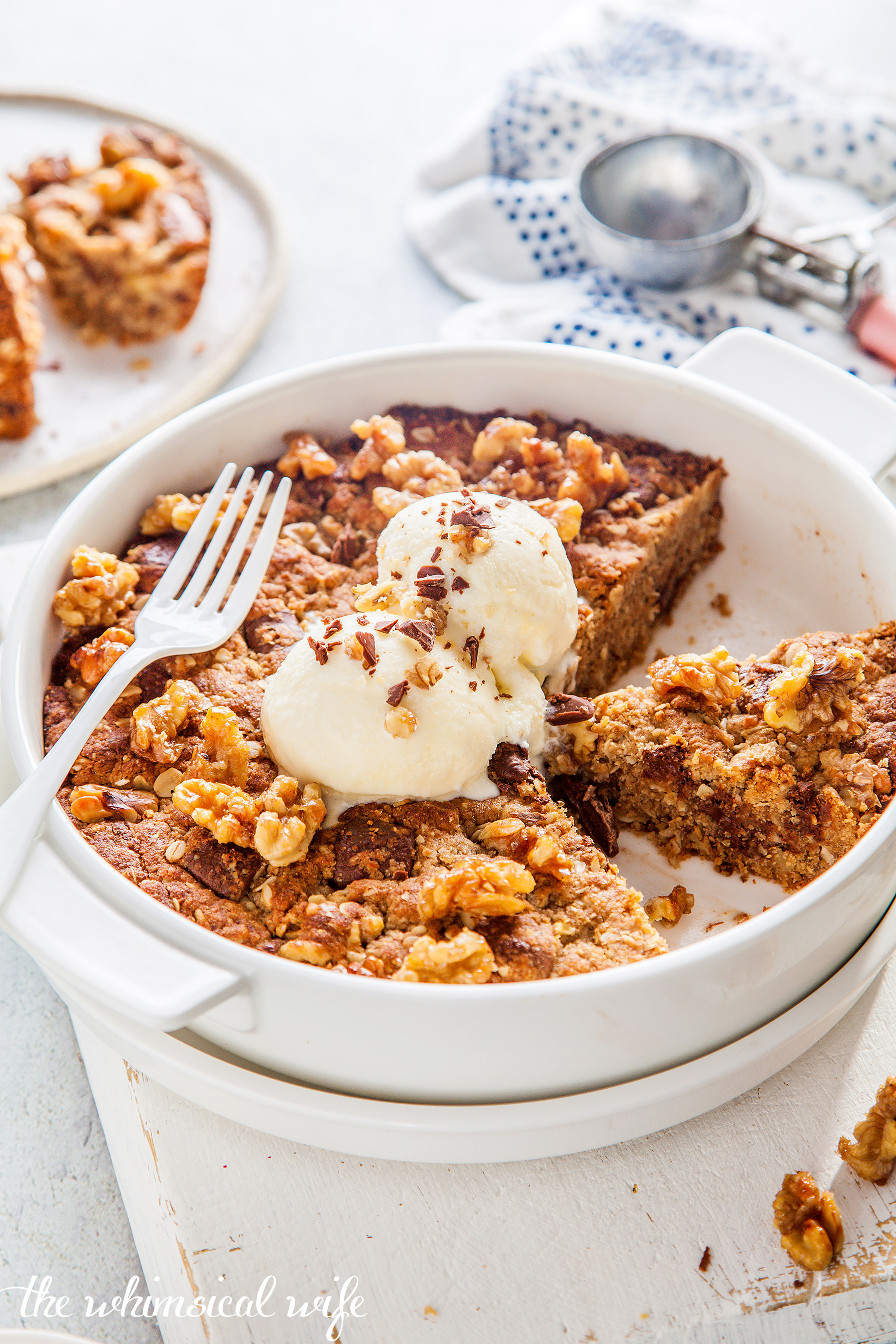 Deep Dish Banana & Walnut Choc Chunk Cookie