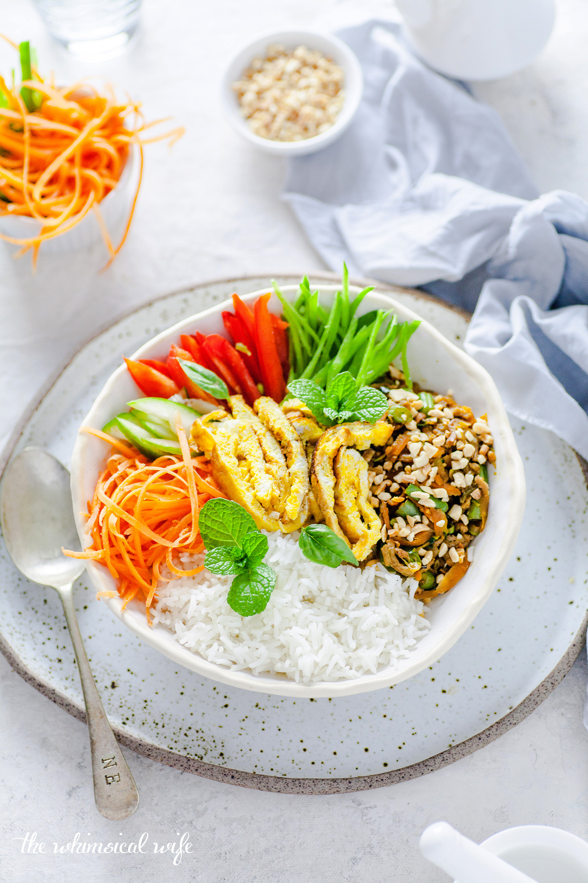 30 Minute Healthy Ginger Pork & Egg Rice Bowls