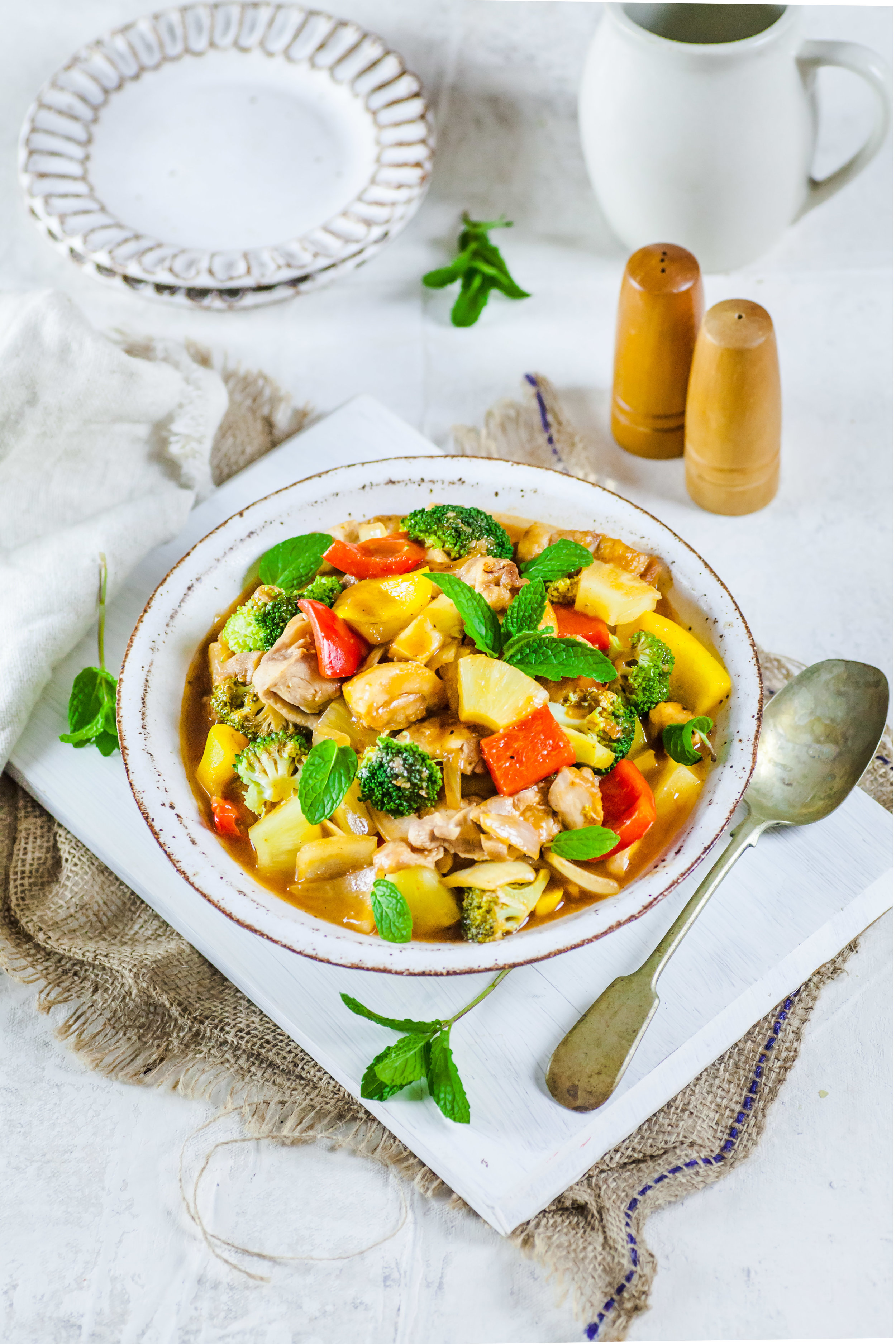 Healthy Sweet & Sour Chicken With Vegetables {GF, DF & Nut Free}