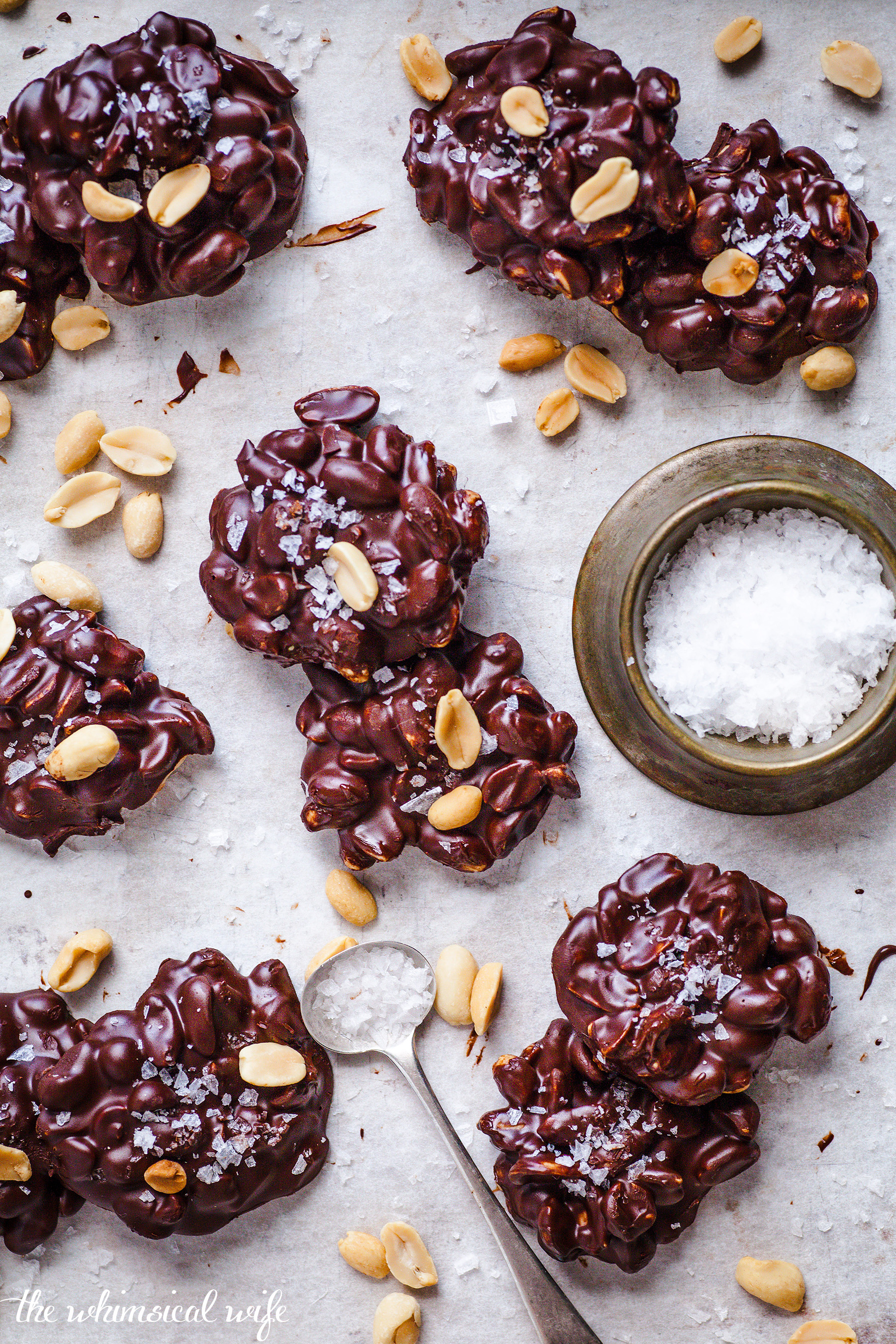 3 Ingredient Salted Choc Peanut Clusters {GF, DF, Vegan}